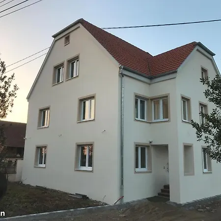 Apartament De La Chapelle - Le Bi Jou *