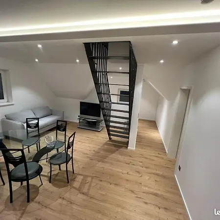 De La Chapelle - Le Bi Jou *