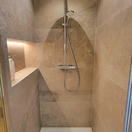 Apartament De La Chapelle - Le Bi Jou