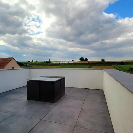 Apartament De La Chapelle - Le Bi Jou *